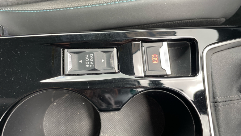 Peugeot 208 1.2 PureTech 100 Allure Premium 5dr Petrol Hatchback